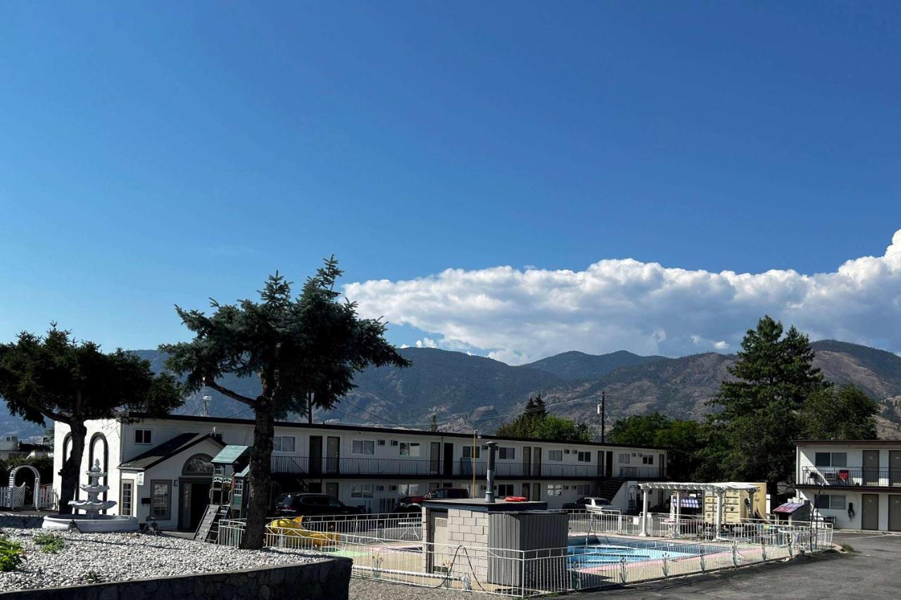 Super 8 By Wyndham Penticton Μοτέλ Εξωτερικό φωτογραφία