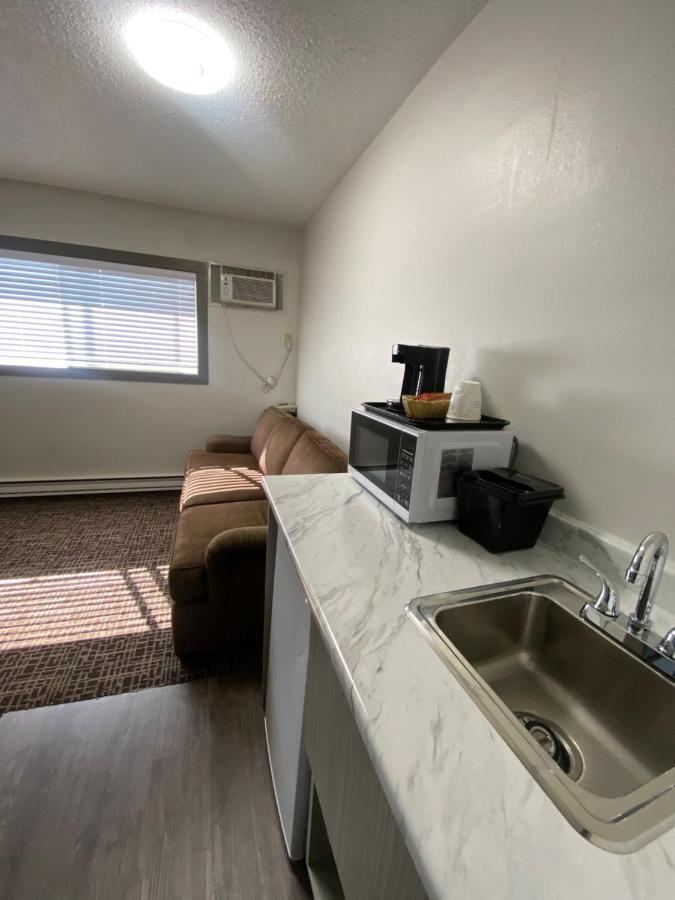 Super 8 By Wyndham Penticton Μοτέλ Εξωτερικό φωτογραφία