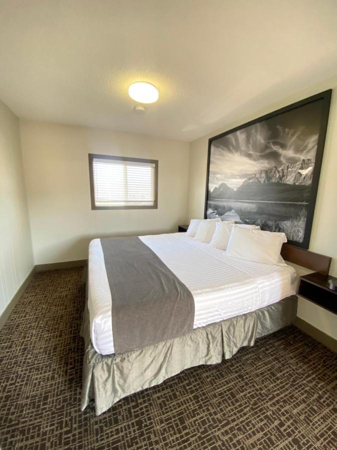 Super 8 By Wyndham Penticton Μοτέλ Εξωτερικό φωτογραφία